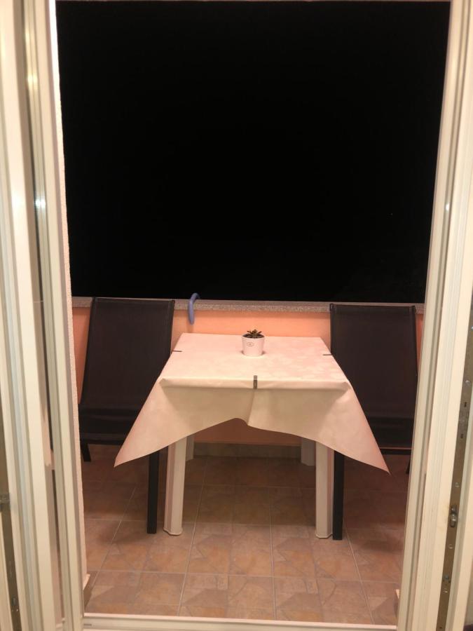 Apartmani Ivana Cres Exteriér fotografie