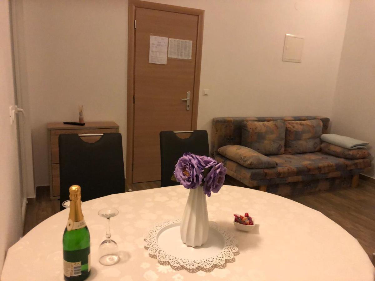 Apartmani Ivana Cres Exteriér fotografie