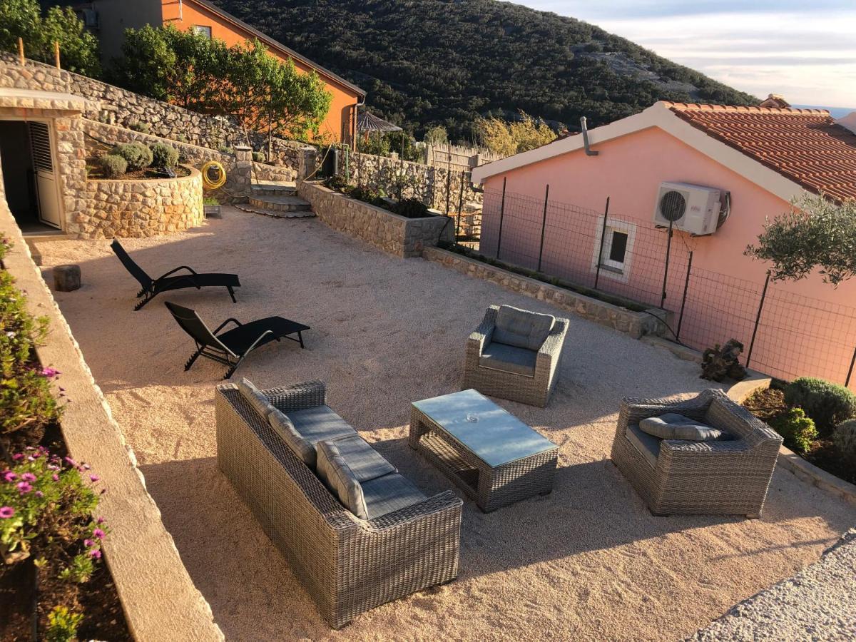 Apartmani Ivana Cres Exteriér fotografie