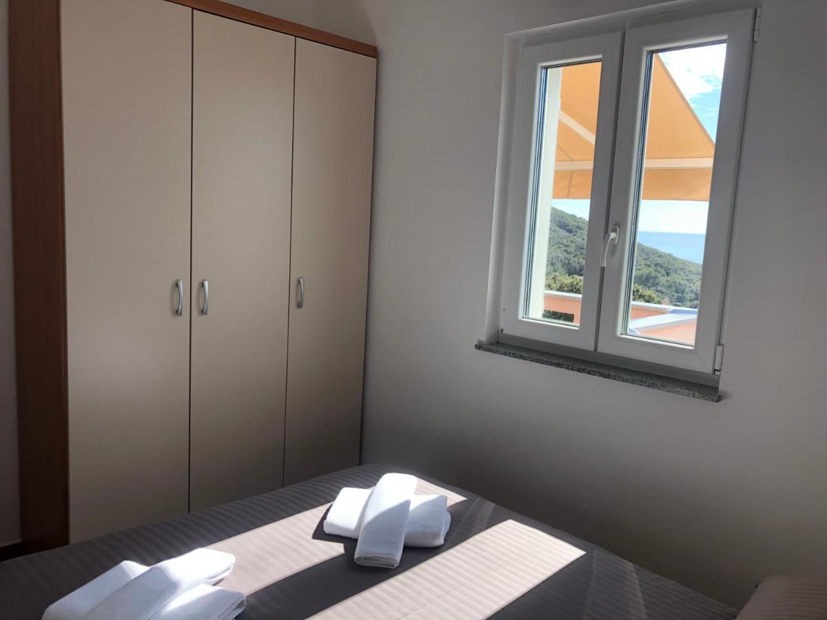 Apartmani Ivana Cres Exteriér fotografie